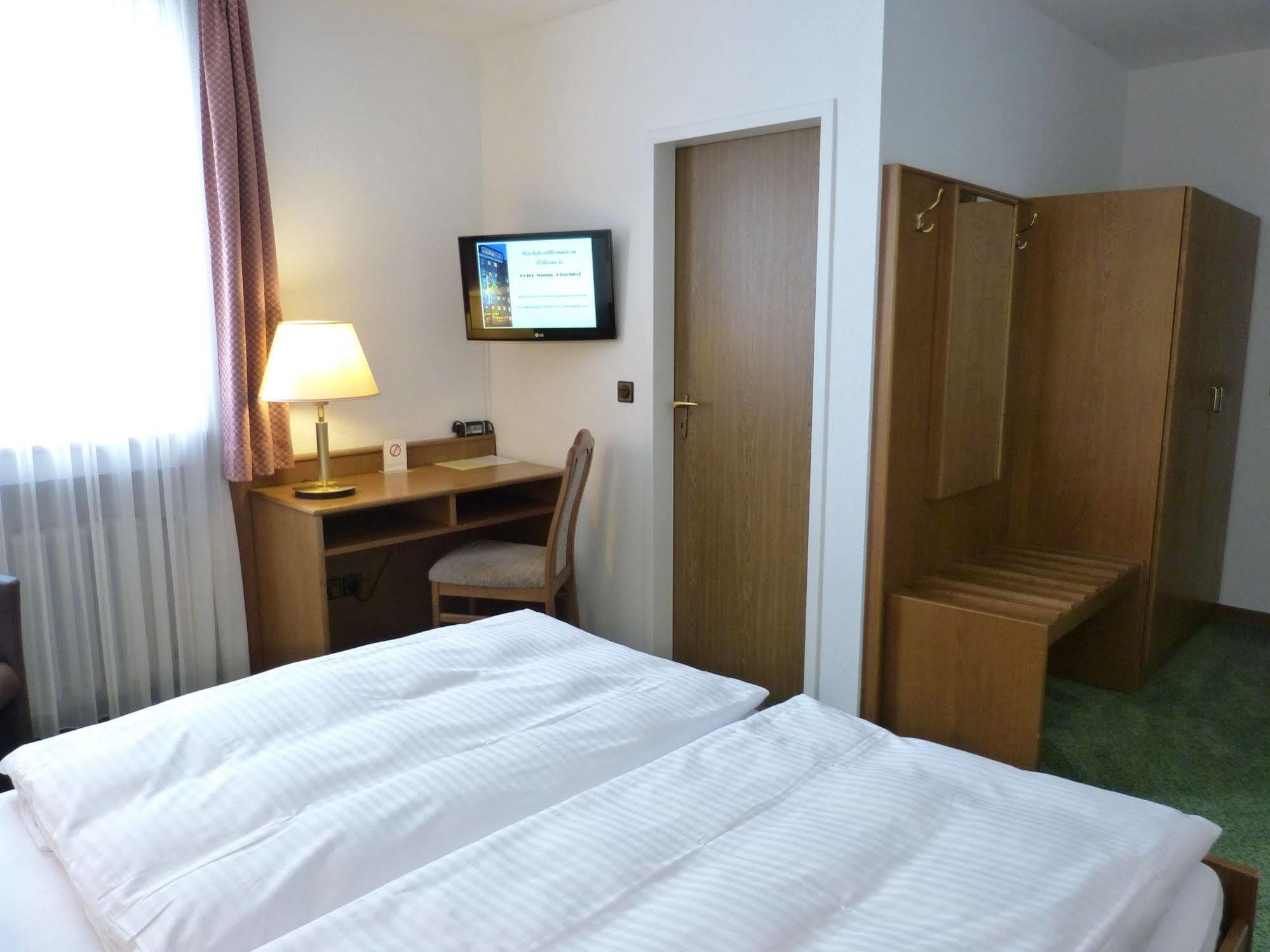 Hotel Wurms ดุสเซลดอร์ฟ ภายนอก รูปภาพ