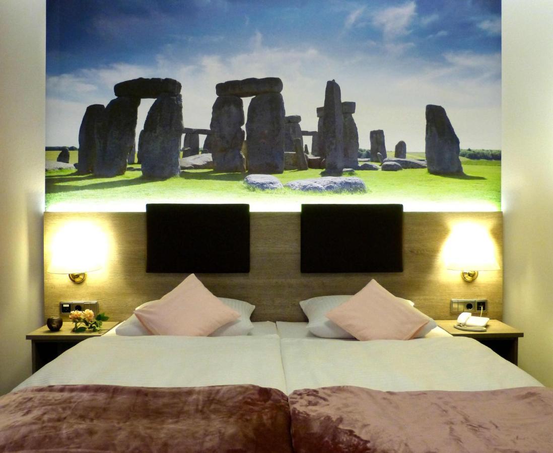 Hotel Wurms ดุสเซลดอร์ฟ ภายนอก รูปภาพ