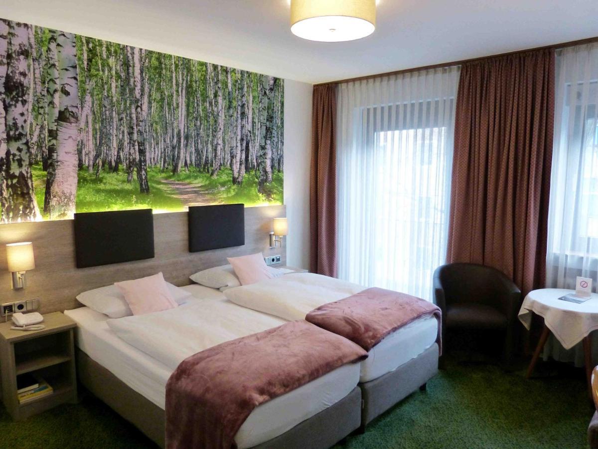 Hotel Wurms ดุสเซลดอร์ฟ ภายนอก รูปภาพ