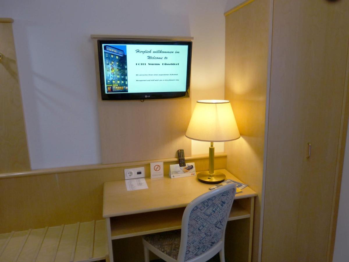 Hotel Wurms ดุสเซลดอร์ฟ ภายนอก รูปภาพ