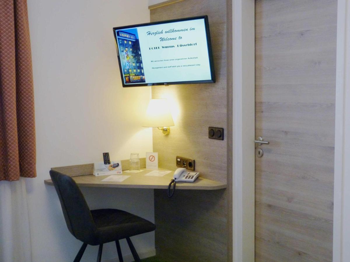Hotel Wurms ดุสเซลดอร์ฟ ภายนอก รูปภาพ